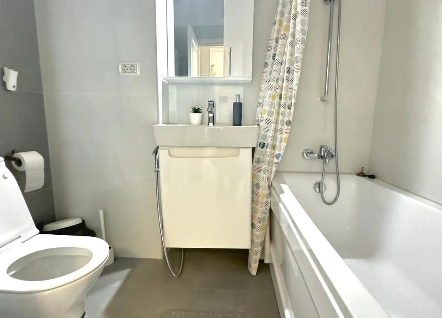 Fusion Apartment In Sector 5 Aproape De Centru Fa1 ブカレスト
